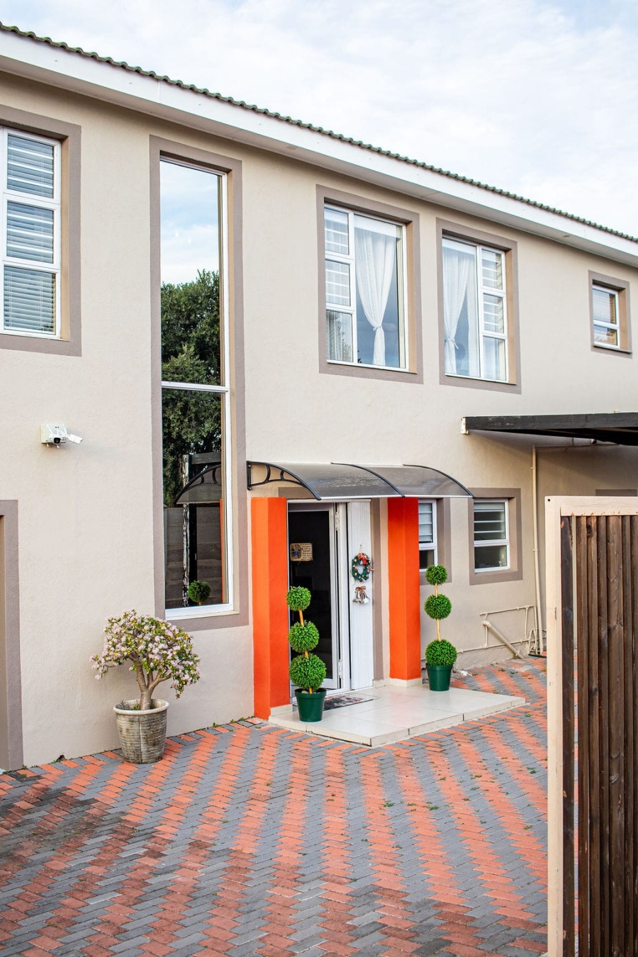 7 Bedroom Property for Sale in Aston Bay Eastern Cape